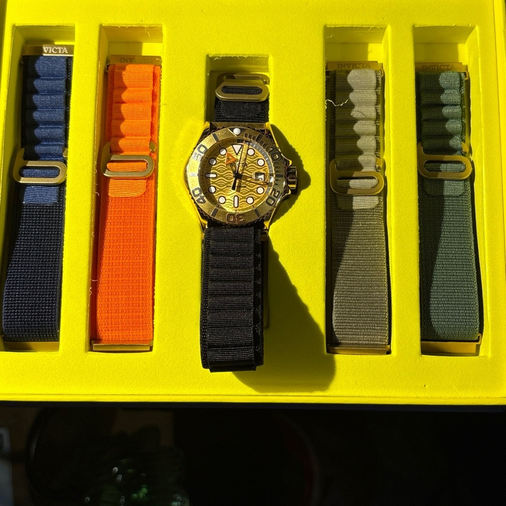 Invicta Men’s Black and Yellow Dive Watch with Interchangeable Straps